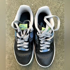 Nike Air Force 1 Sneakers